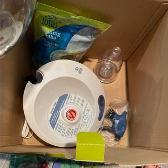 Lotus Sanitizing system new in the box - Picture 5 of 6